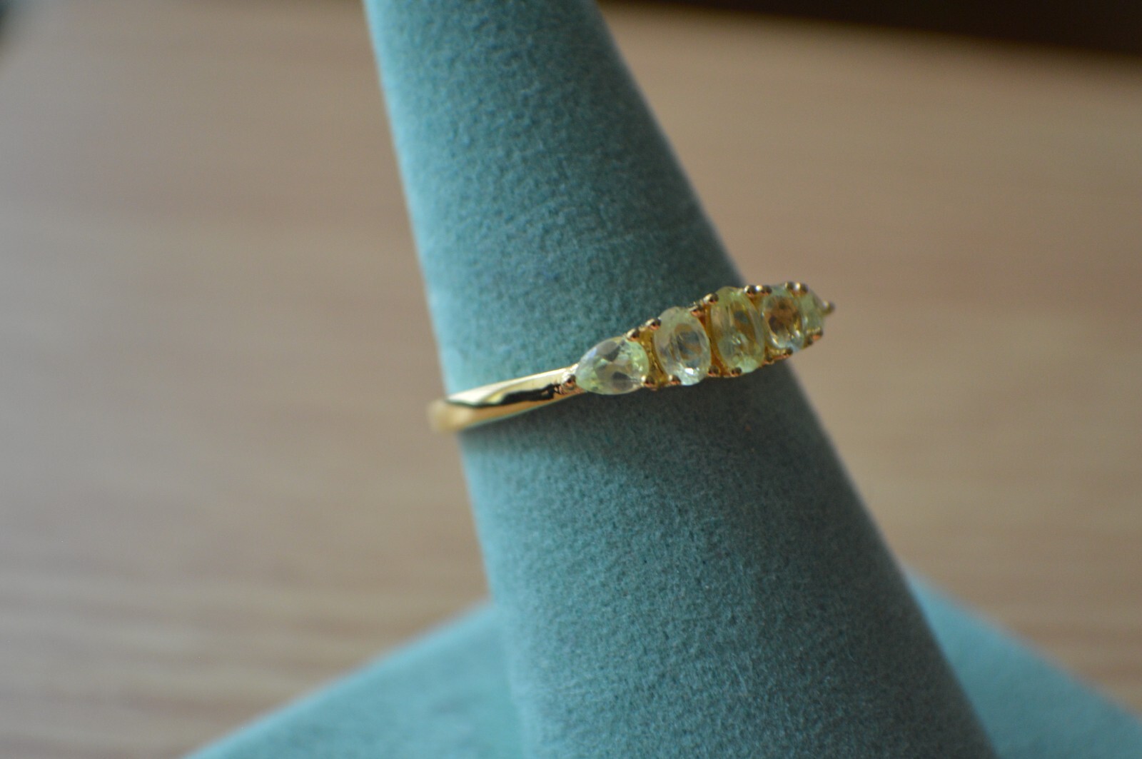 1.00ct Brazilian Canary Chrysoberyl 5 Stone Ring 14K YG over Fine Silver Size 6