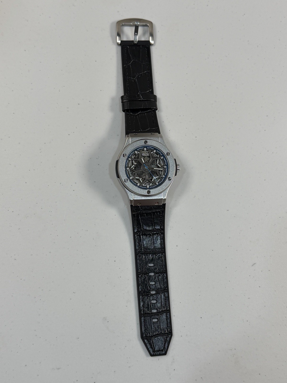 Men’s Automatic Mechanical Skeleton Racing Wheel Rim Design Sport Watch 44.9mm