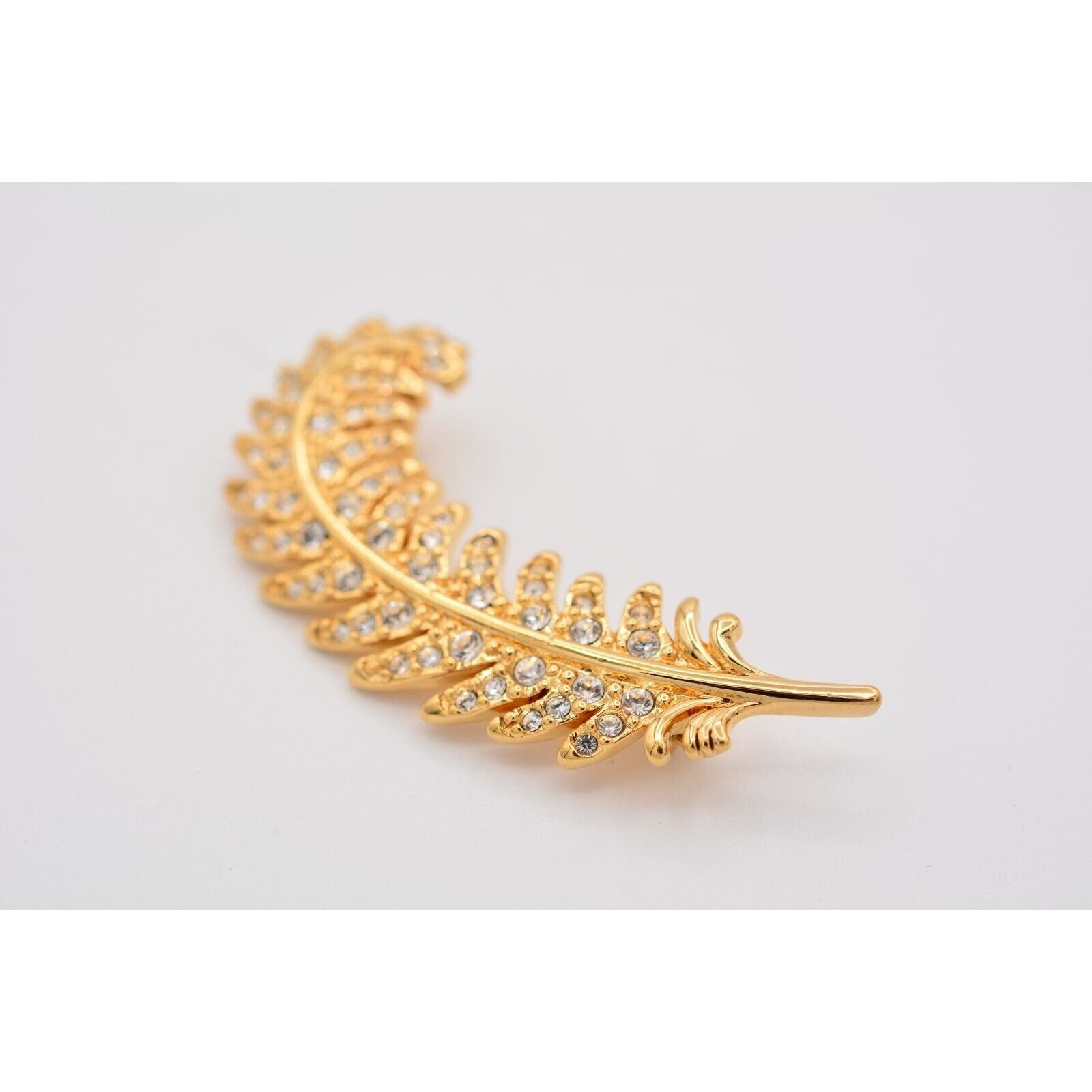Swarovski Vintage Crystal Feather Leaf Pin Brooch Rhinestone Swan Signed Bin7