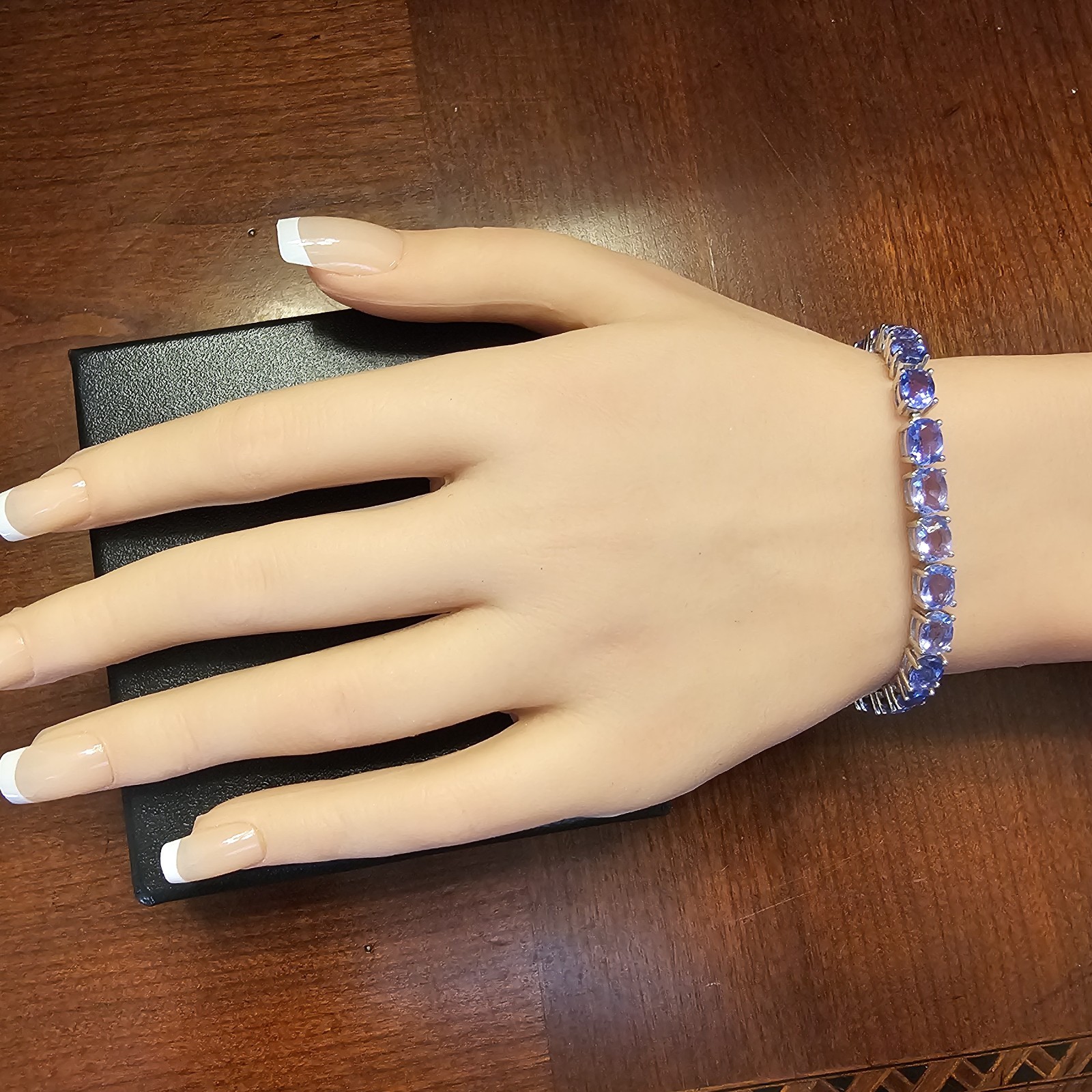 23.5 ctw Blue Color Change Fluorite Sterling Silver Tennis Bracelet 8 in