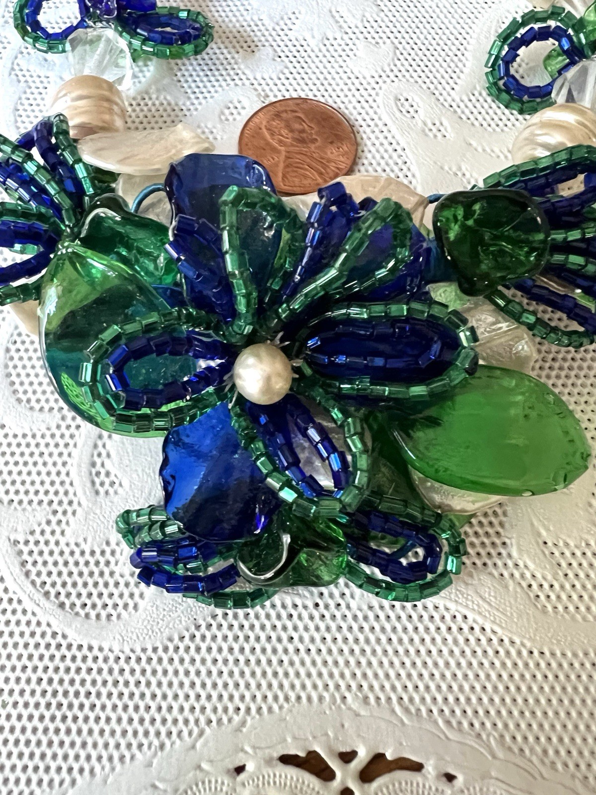 Vintage Venetian Cobalt & Green Flower Bead Art Glass Necklace 15″ + 3″ Extender