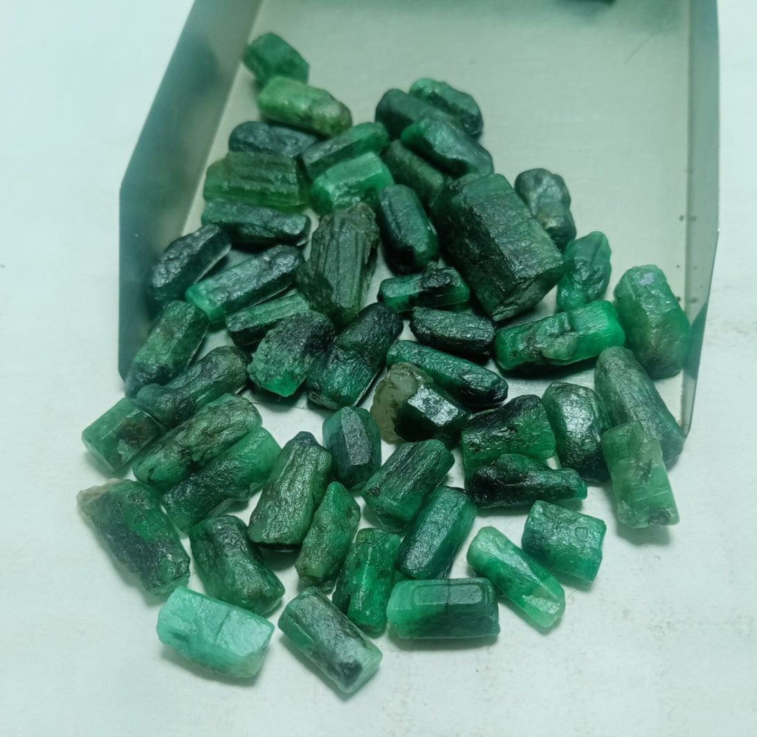 10 Pcs Emerald Rough Stick Lot, Rare Emerald Rough For Jewellery, Emerald Gift.