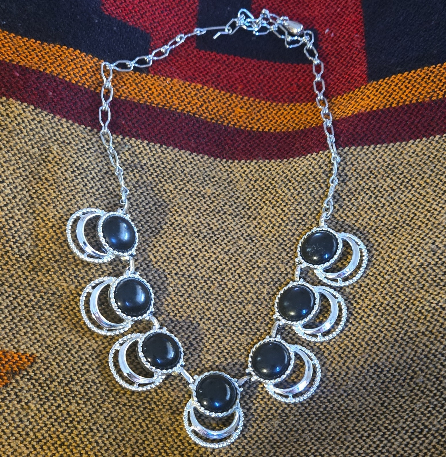 925 Silver Tone Station Link Statement Necklace 7 Black Cabochon Lobster