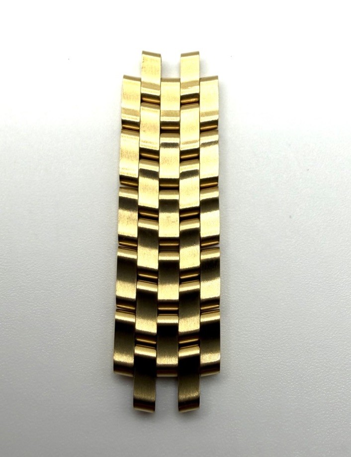 NOS Genuine Gucci 5500L 13.9mm Gold Plated Half Bracelet With 5 Permanent Links