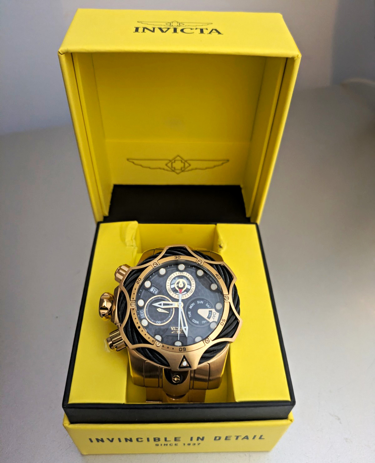 Invicta Bolt Men’s Quartz Chronograph Gold Tone Stainless Steel Watch w/ Box