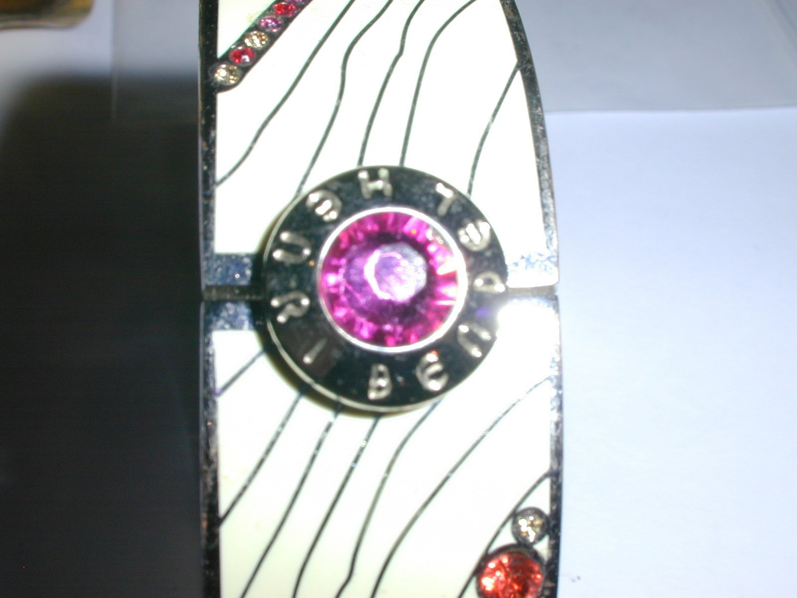 HENRI BENDEL WIDE CREAM ENAMEL- SILVER METAL HINGED CUFF BRACELET W/ STONES 7.5!