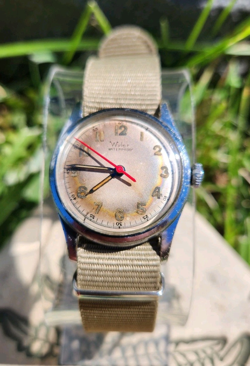 Vtg 1950’s Wyler Military Patina Dial Men’s 32mm Watch ETA 1080 Mechanical 17J!!