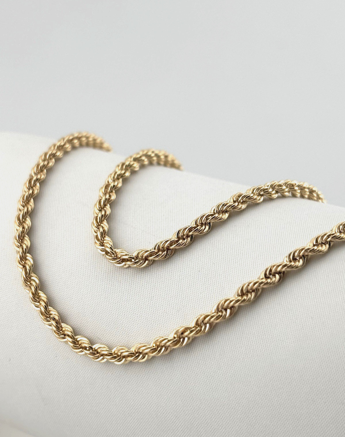 9ct Yellow Gold 2.8mm Italian Rope Chains 16 – 24 Inch Hallmarked
