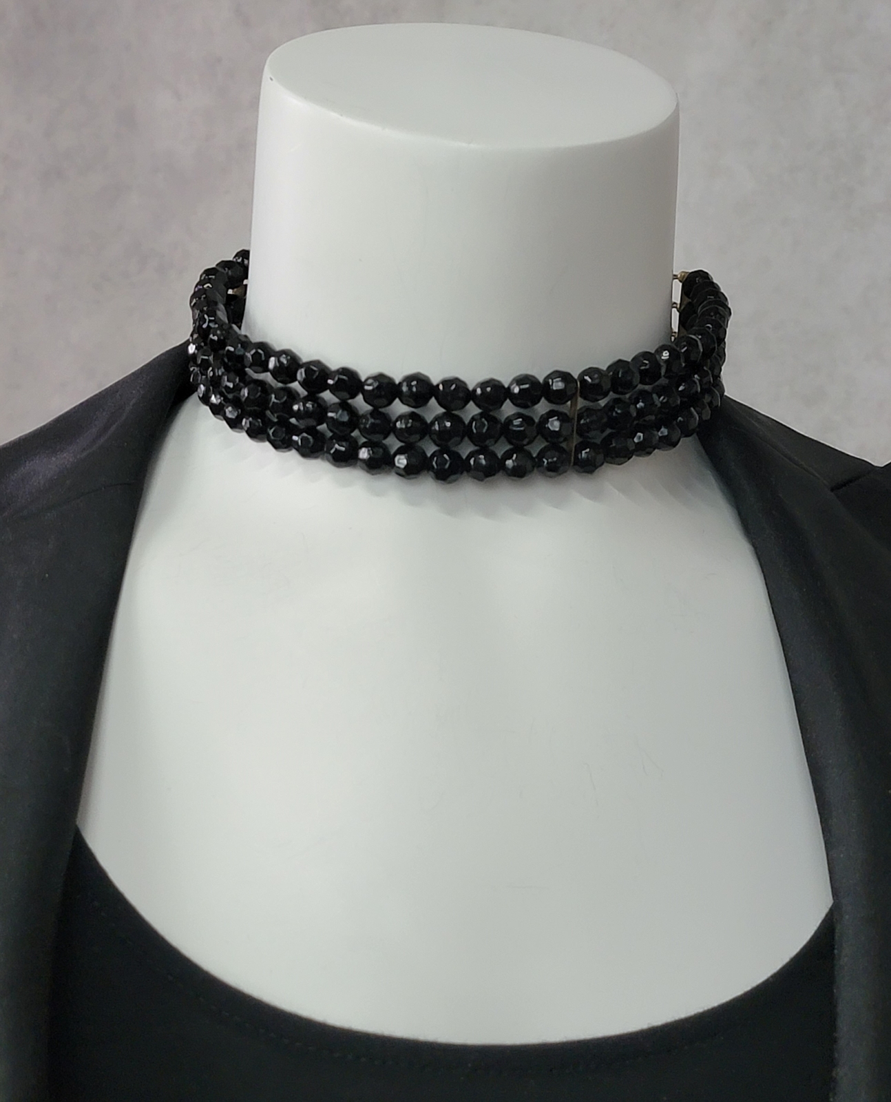 Multi Strand Faceted Black Beaded Adjustable Choker Necklace For Women 14-17″