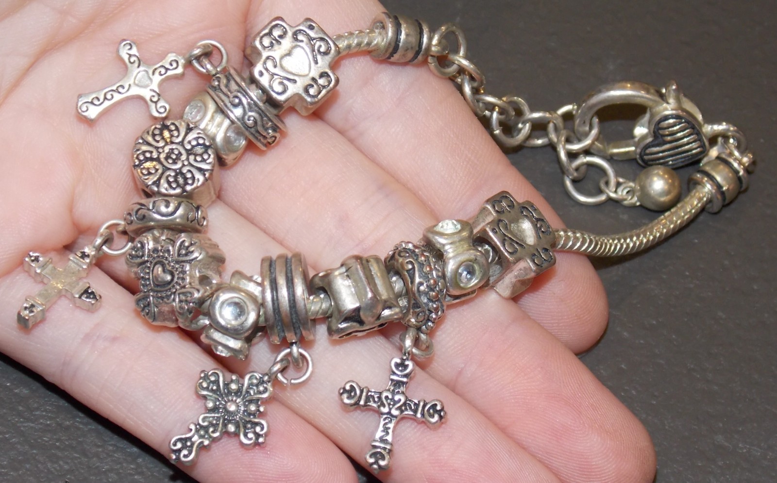 Premier Designs Cross Dangling Charm Bracelet Silver Tone 7in-9in Adjustable