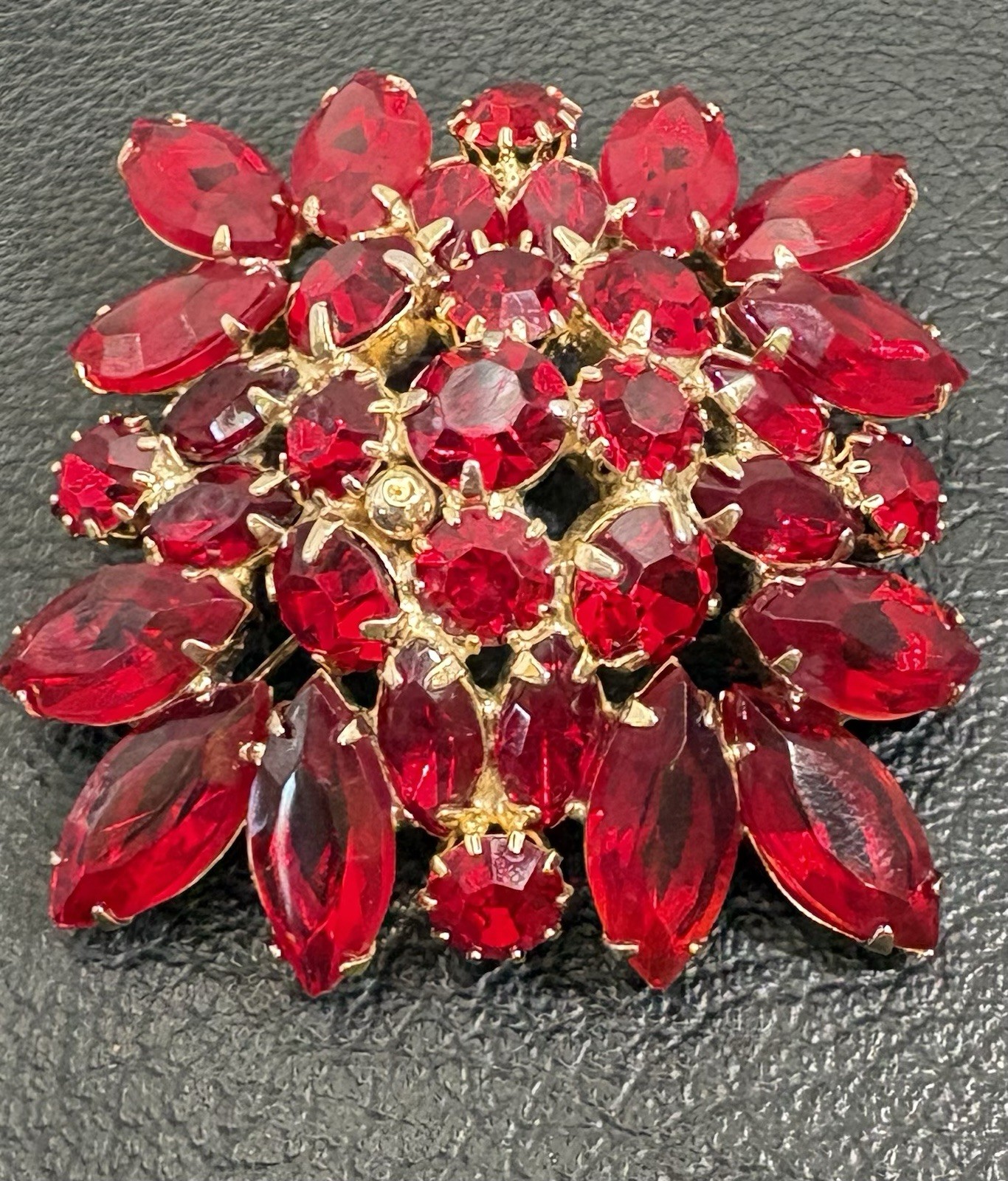 Vintage Ruby Red rhinestone Brooch Juliana Style Layered Red Crystal Gold Tone