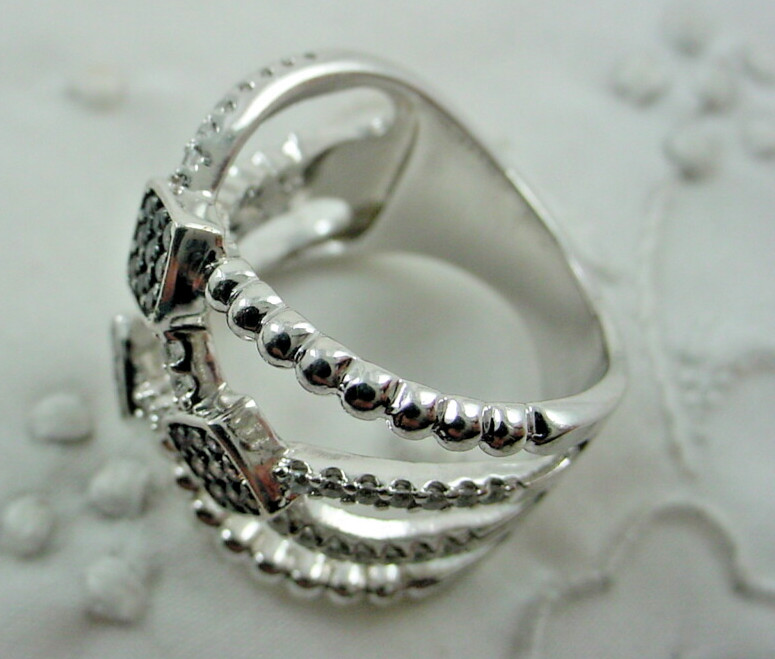 Sterling Silver FUZION CREATIONS CZ & Black Spinel Split Band Ring Size 5.75