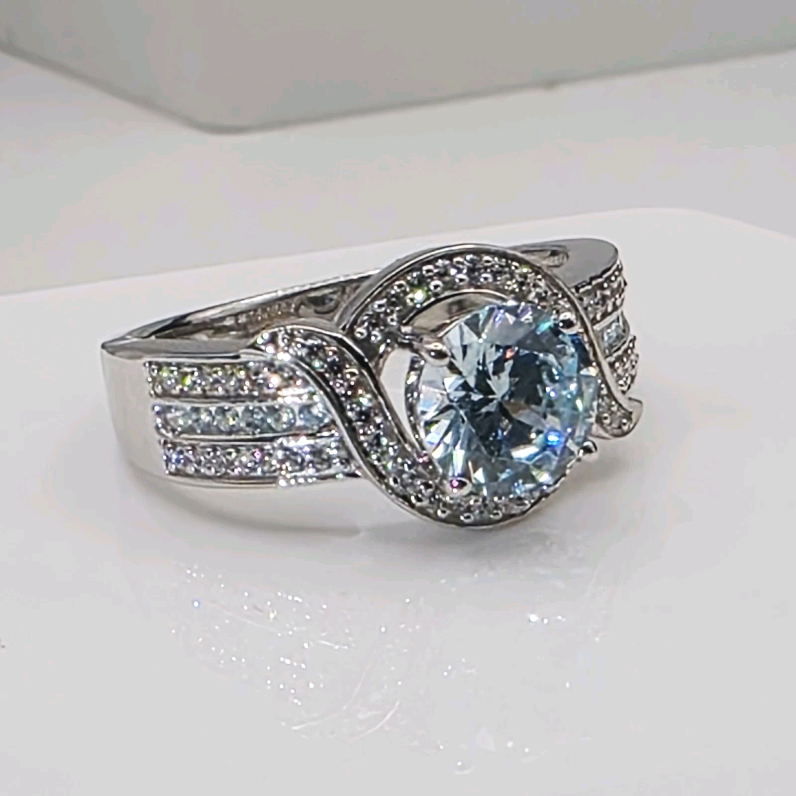 Bella Luce Blue White CZ Ring Rhodium Over Sterling Silver Size 10 NWOT