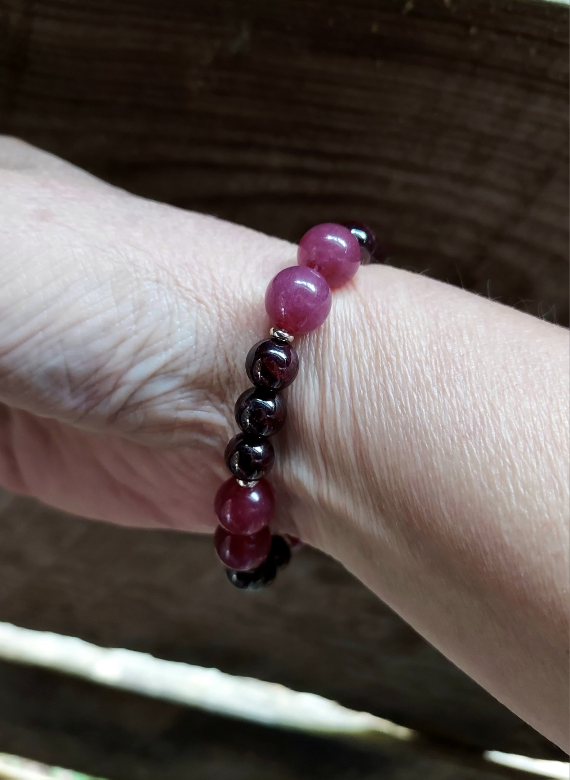 Red Garnet Gem Bead Bracelet With Dark Pink Strawberry Quartz Stretchy 6.75″