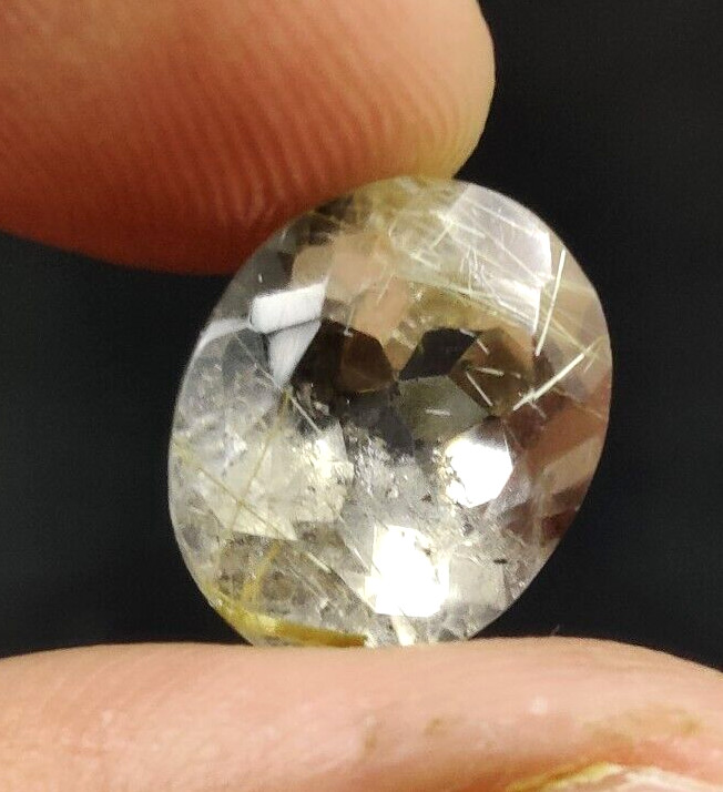 6.9 Ct Natural Rutilated Quartz Gemstone 13.4X10.8X8.2mm Oval Faceted Cut W204
