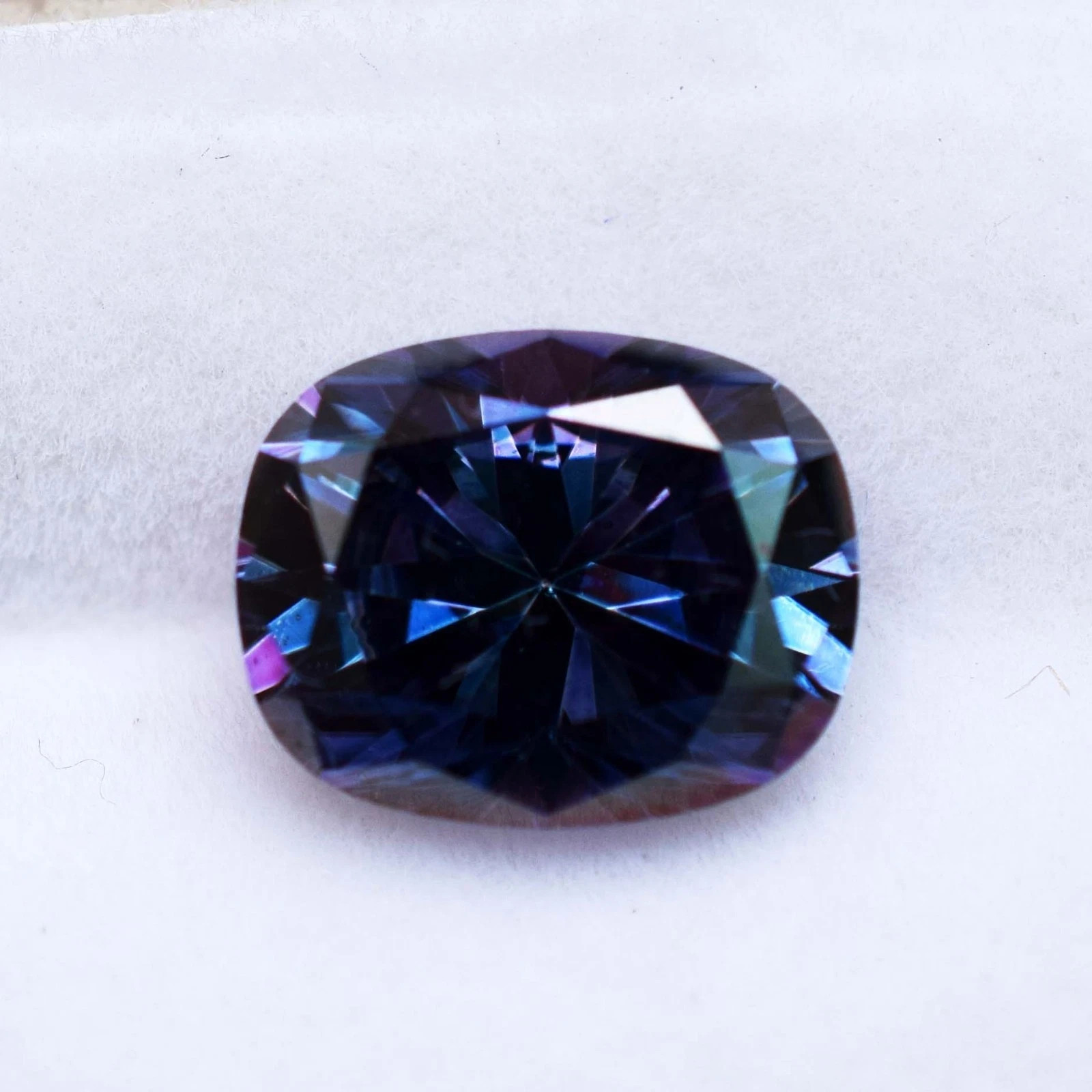2.82 Ct Certified Lab-Created Purple Blue Diamond Cushion Cut Sparkling Gemstone
