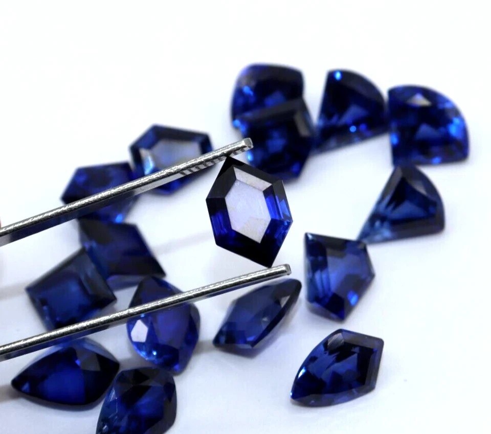250 CT Natural Blue Sapphire 18-22 Pieces Costume Cut Loose Certified
