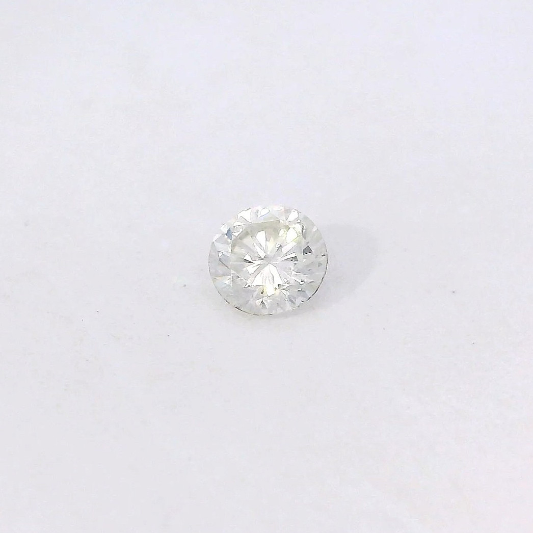 0.20ct Round Brilliant Cut Natural Diamond L, color SI1, clarity 3.7 x 2.2 mm