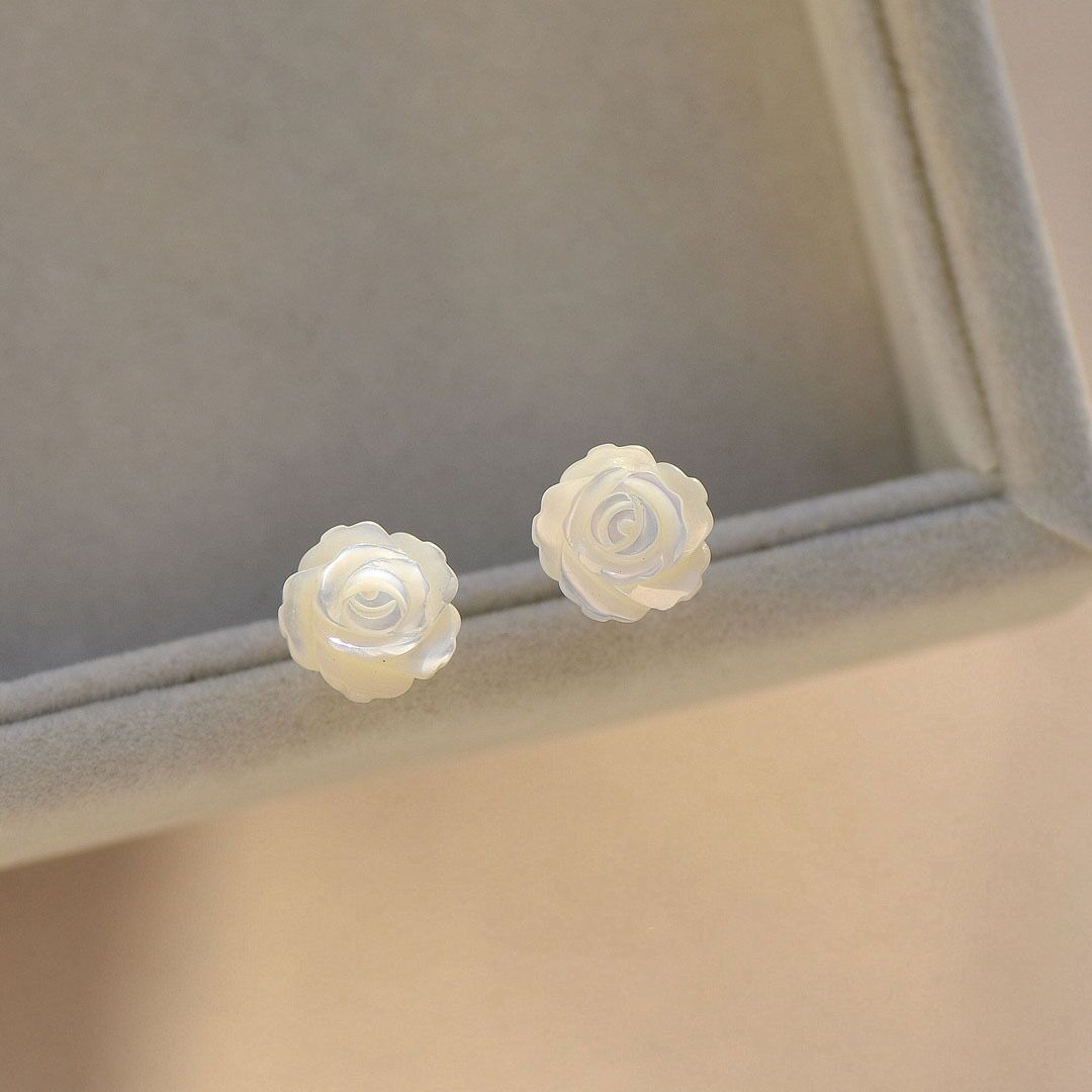 8/10mm Woman 925 Sterling Silver White Mother of Pearl Rose Flower Earring Stud