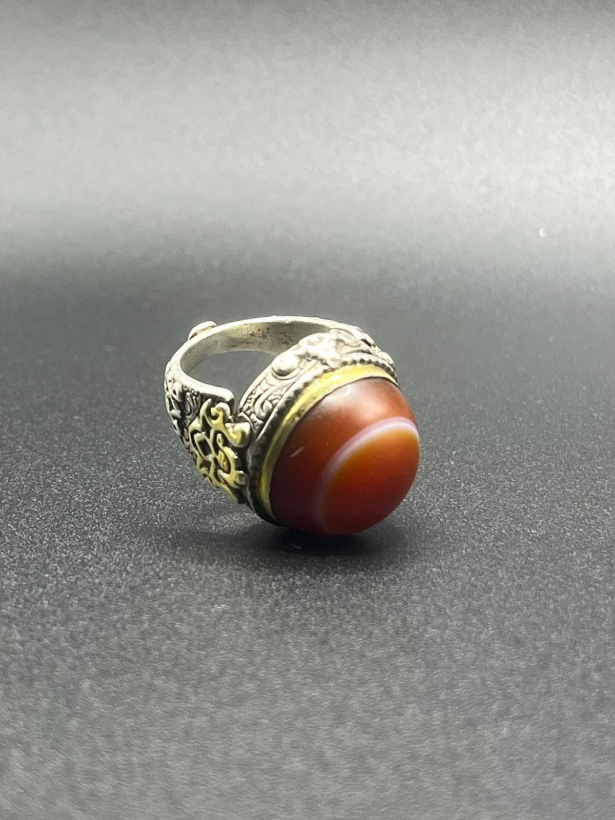 An Antique silver & agate Afghan sulemani ring , mid 20th century