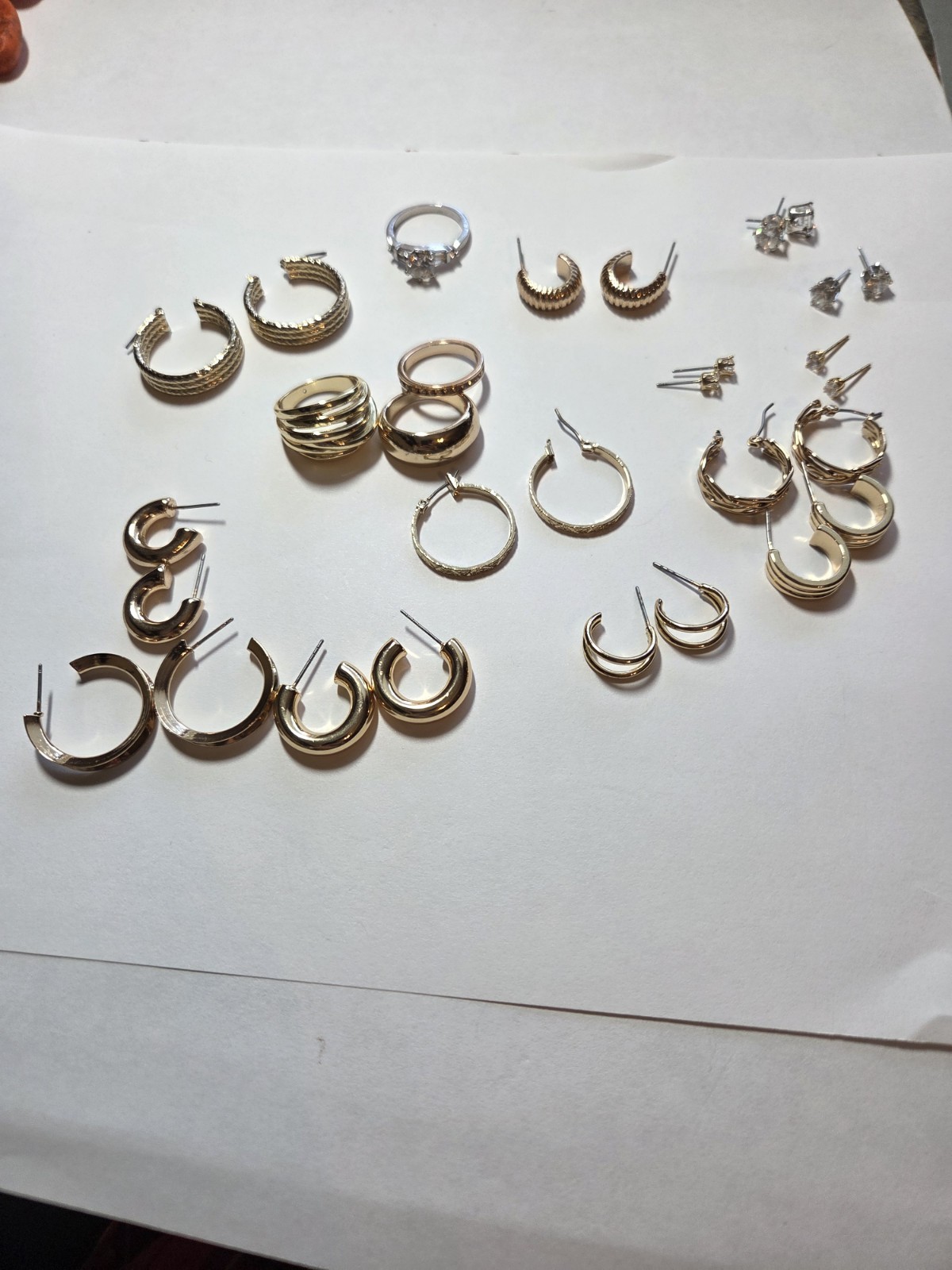 Gold Costume Jewlery Lot Earrings Rings