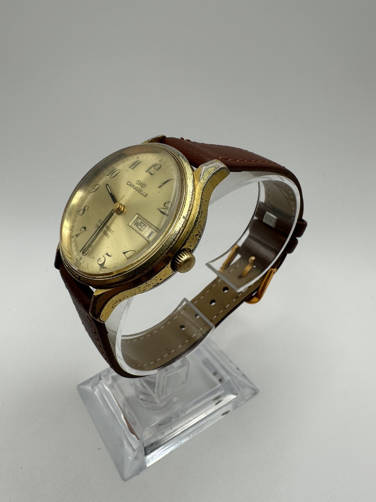caravelle set o matic Quartz Electronic Gold Men’s 39mm Vintage Watch N7 1977