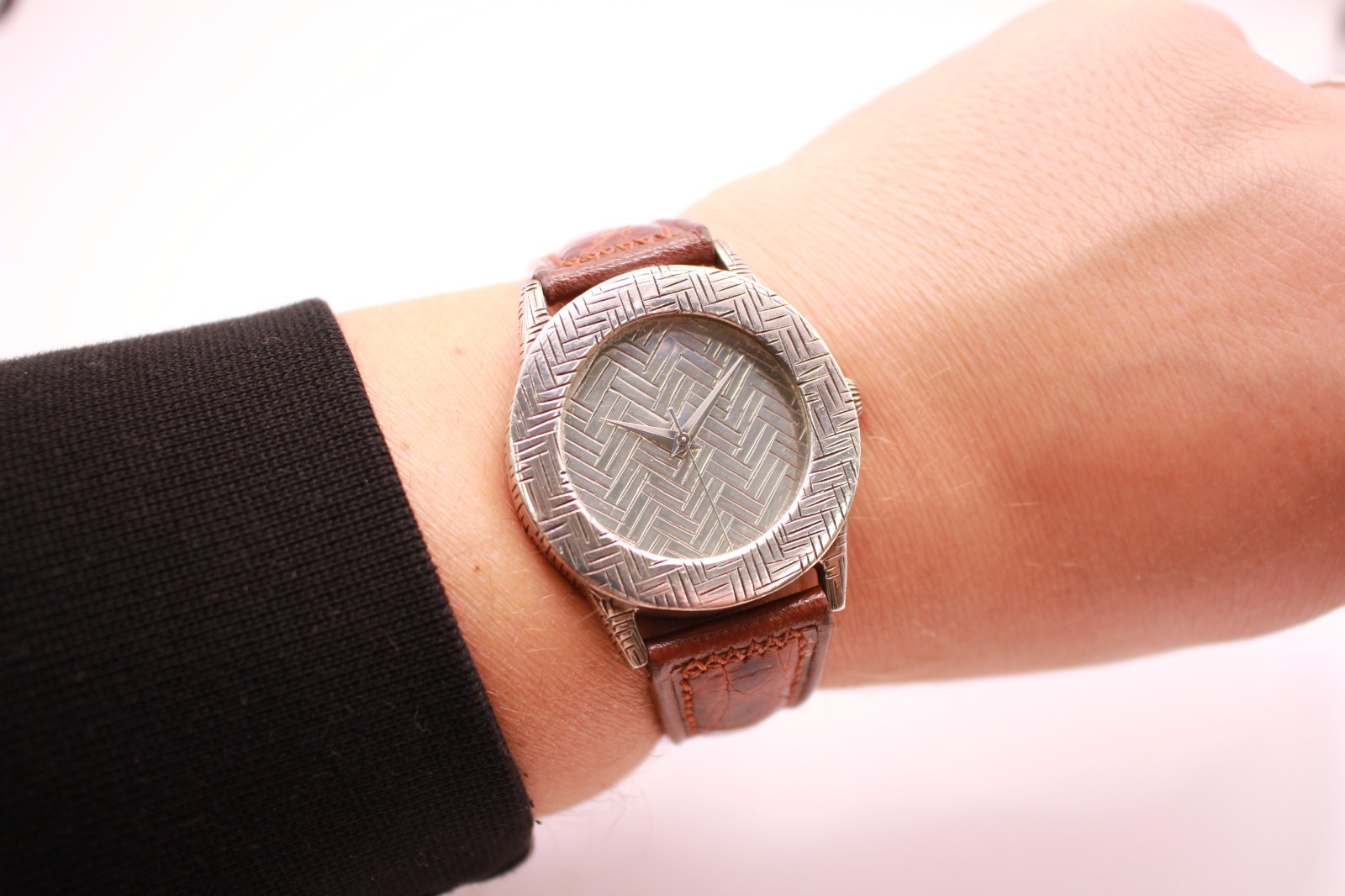 John Hardy Sterling Silver 925 Woven Bedeg Model 4874 Round Quartz Watch