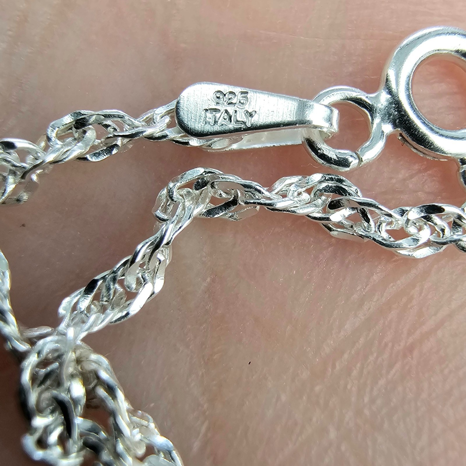 Solid 925 Silver “U & Me Love Forever” Engraved Cat Pendant With 20″ Italy Chain