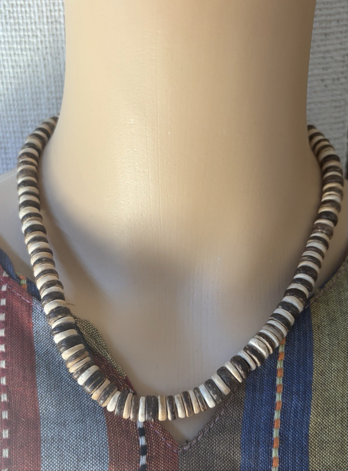 Wood Bead Choker Necklace Brown White Black Ball/Bead Chain 18 in