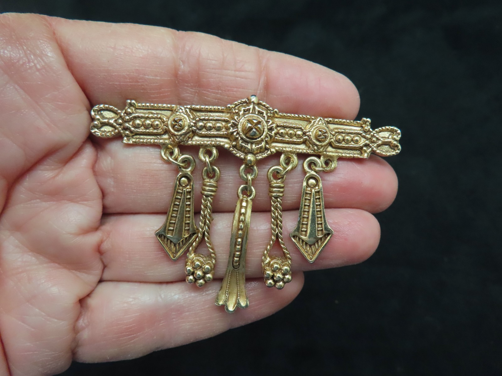 Vintage Gold Tone Etruscan Style Dangle Brooch