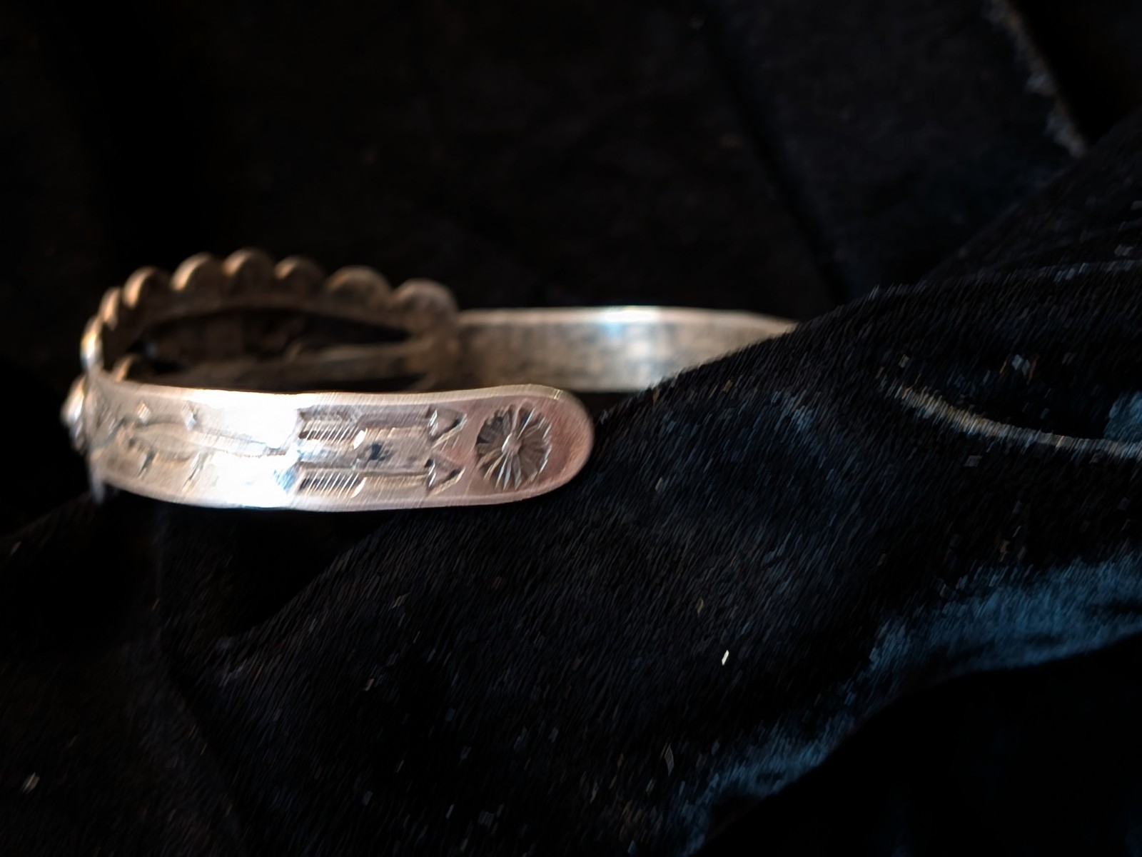 Vintage Fred Harvey Era Southwestern Sterling Silver Turquoise Cuff Bracelet