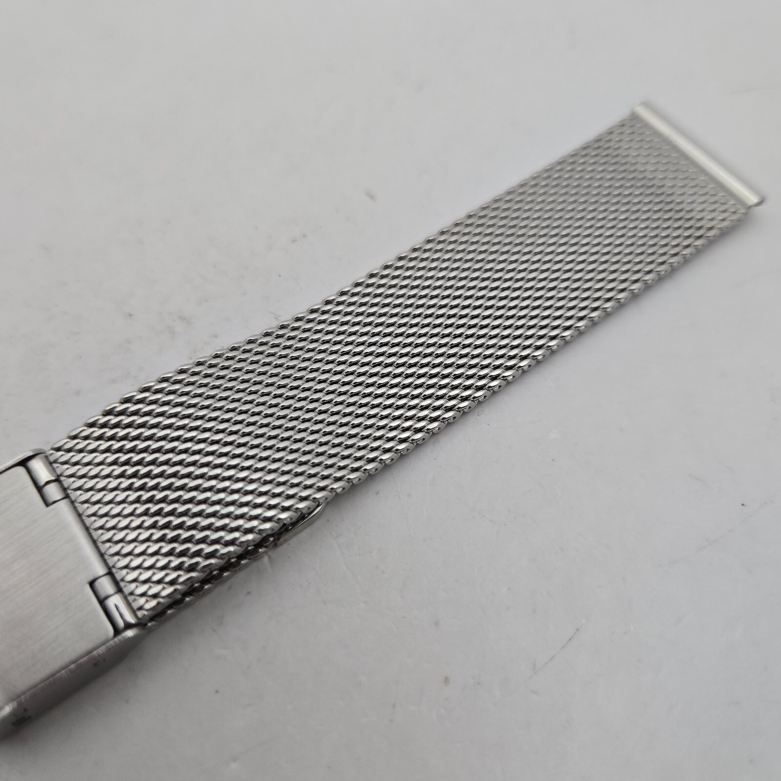 Unbranded Stainless steel mesh watchband/Bracelet 20mm