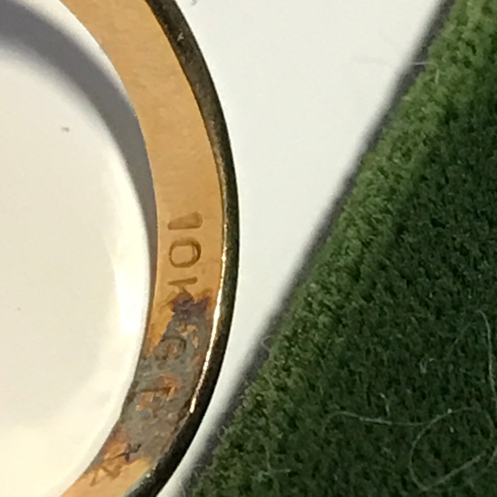 Vintage 10KT Gold Filled Stamped & Engraved Monogram “O” Ring Size 5 VARGAS