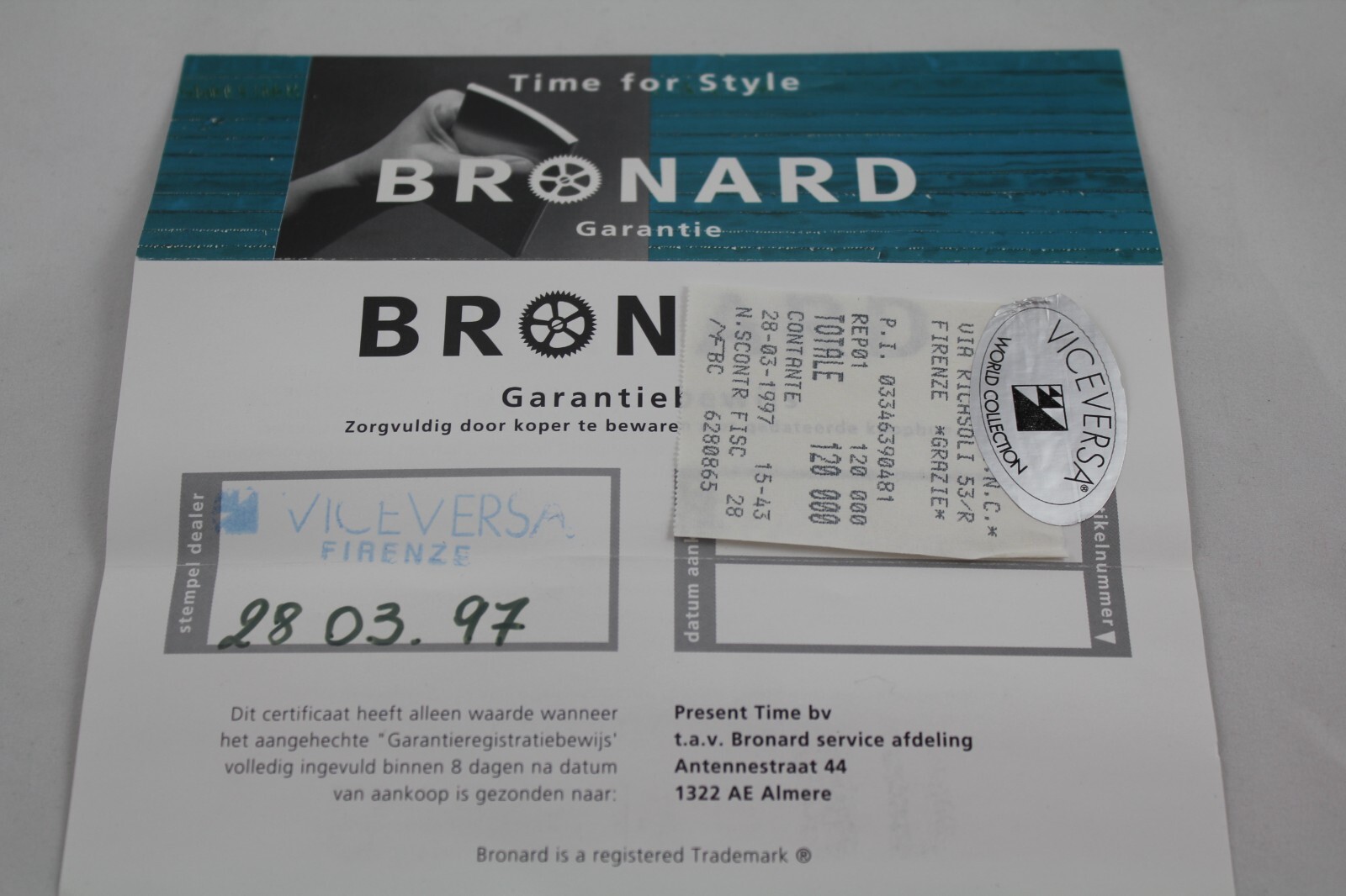 VINTAGE NEW WATCH BONARD GENEVE SWISS from the Netherlands Leather Band NEW