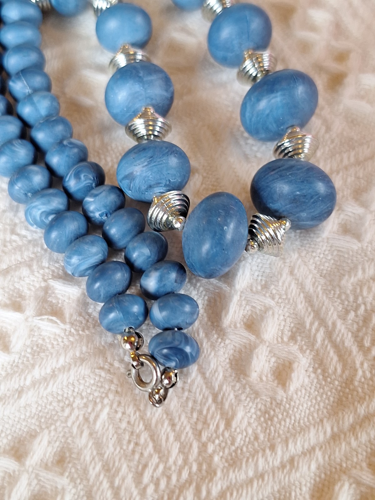 Vintage Cornflower Blue Necklace Plastic Resin Silvertone Accents 18″