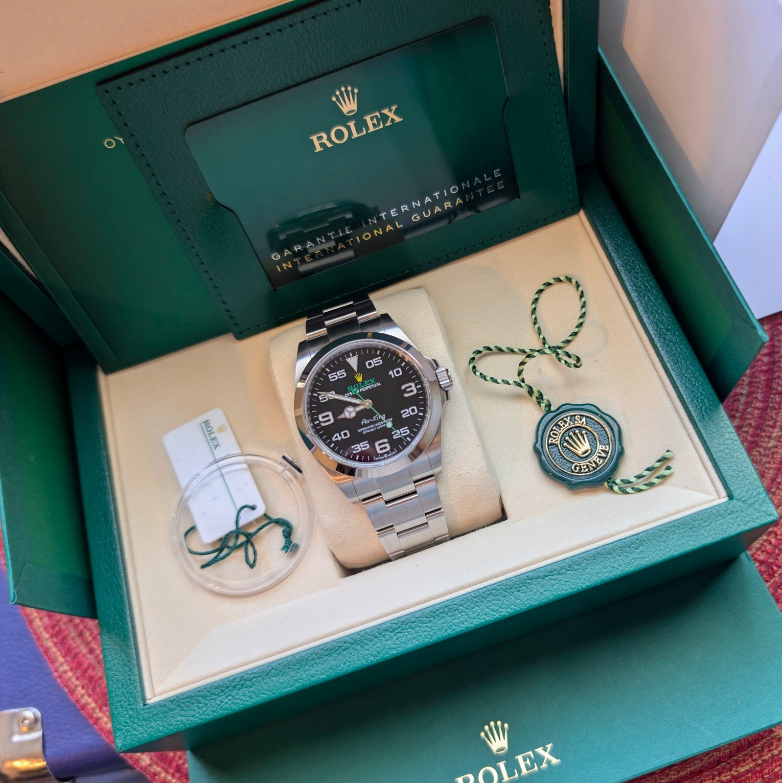 Rolex Air-King 126900 – Full Set – Sept 2025 – Bezel Guard, 12 Links, Unpolished