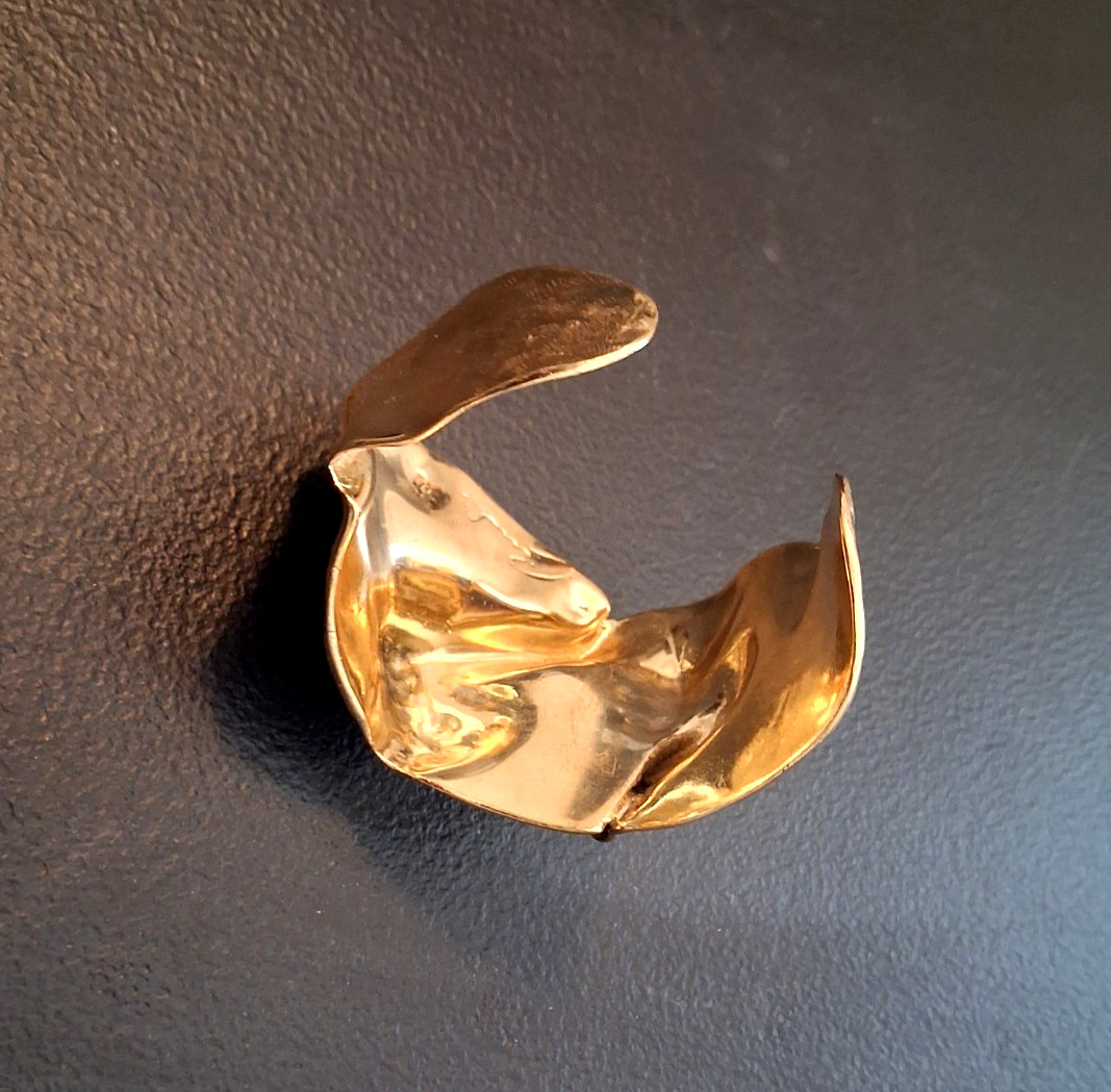 “STUNNING” Cornelia Webb 24-Karat Gold-Plated Asymmetric RIPPLED CUFF Bracelet