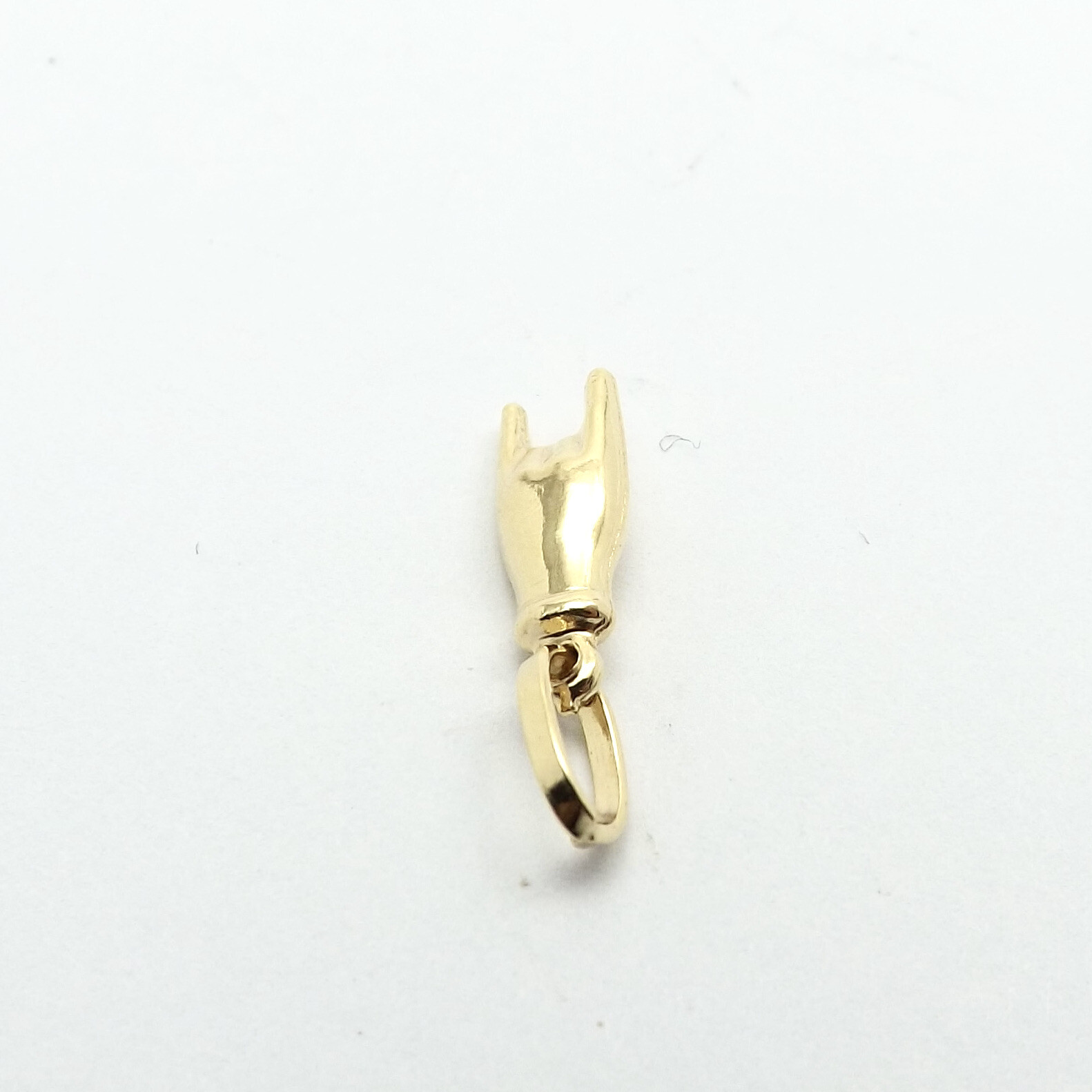 Solid 18k Gold Figa Hand Malocchio Charm Pendant Ward off Evil Italy 750 New
