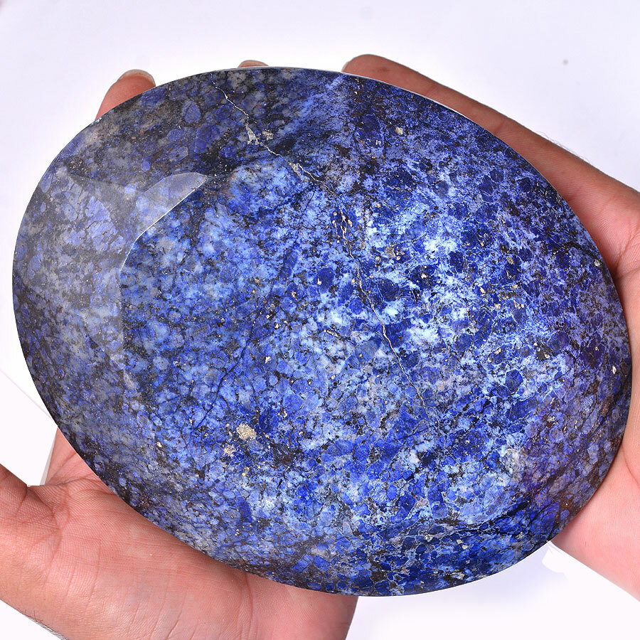3 Kilo+ (15535 Cts) Natural Sapphire Huge Museum Size Oval Certified Gemstone