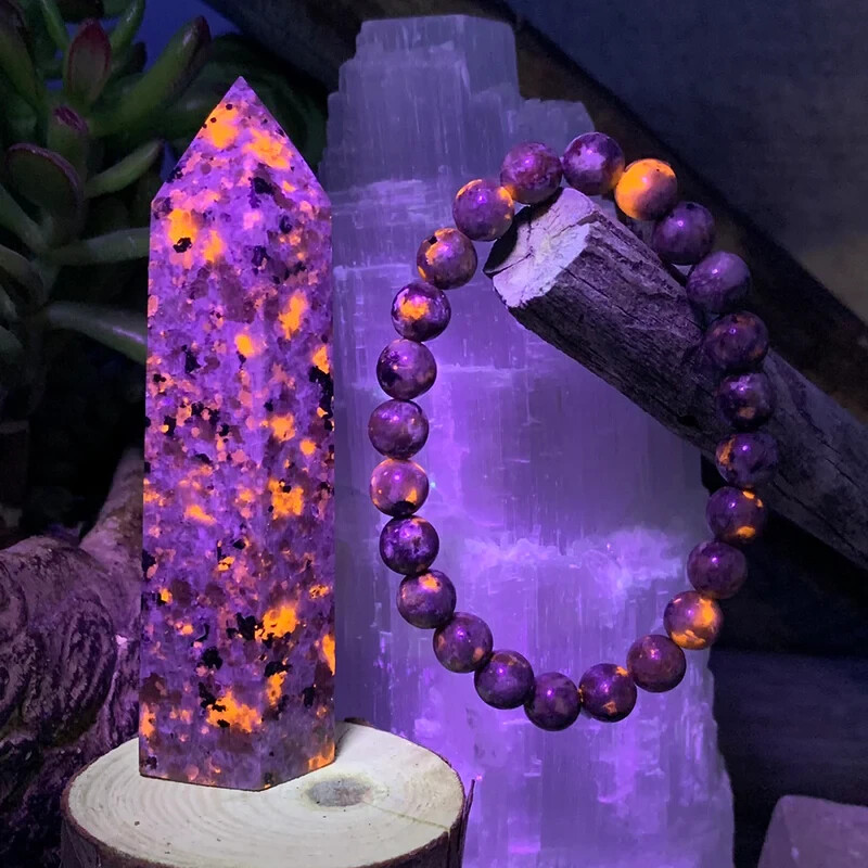 5pcs Yooperlite 8mm Bead UV Reactive Flame Stone Glowing Healing Unisex Bracelet