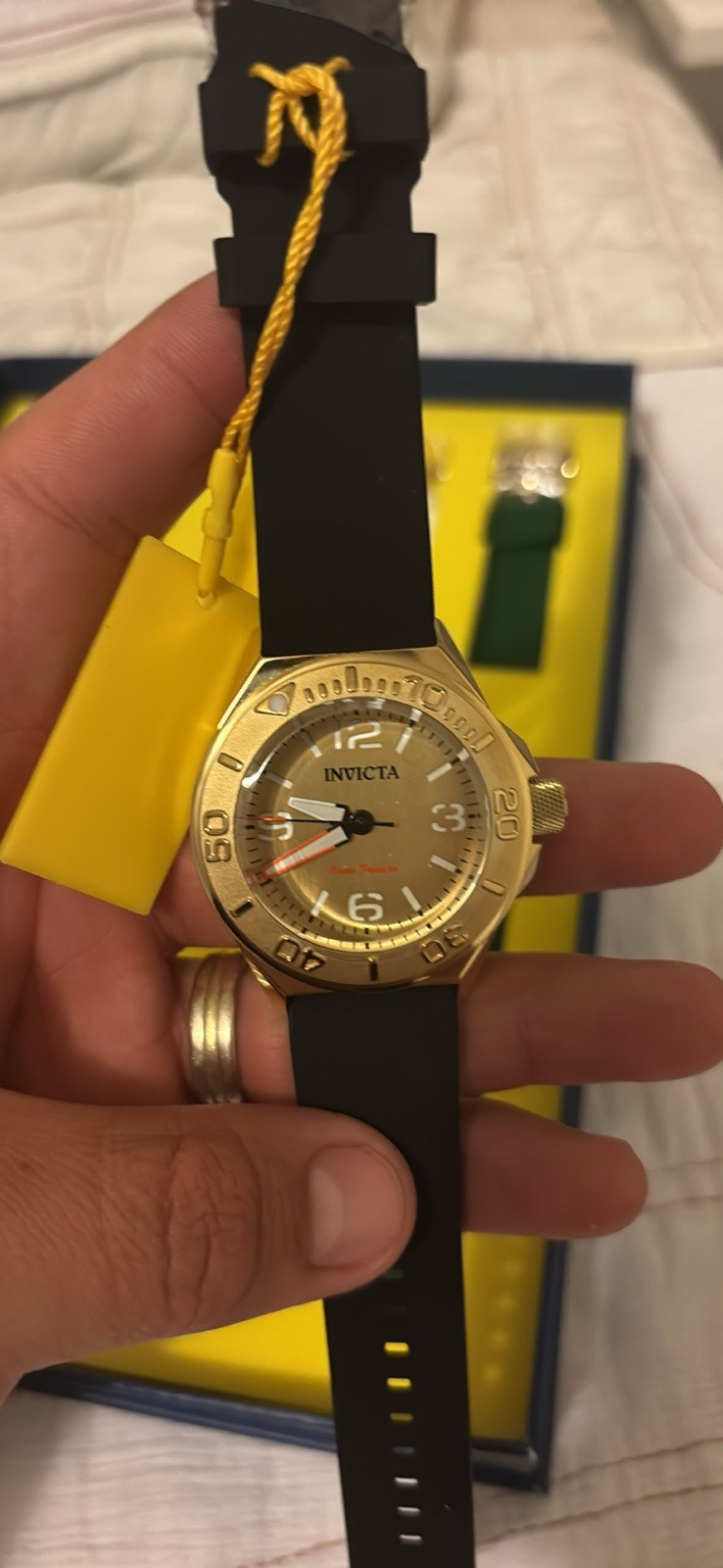 Invicta Ocean Predator Special Edition Wristwatch Gold Case, Multi Silicone Ban…