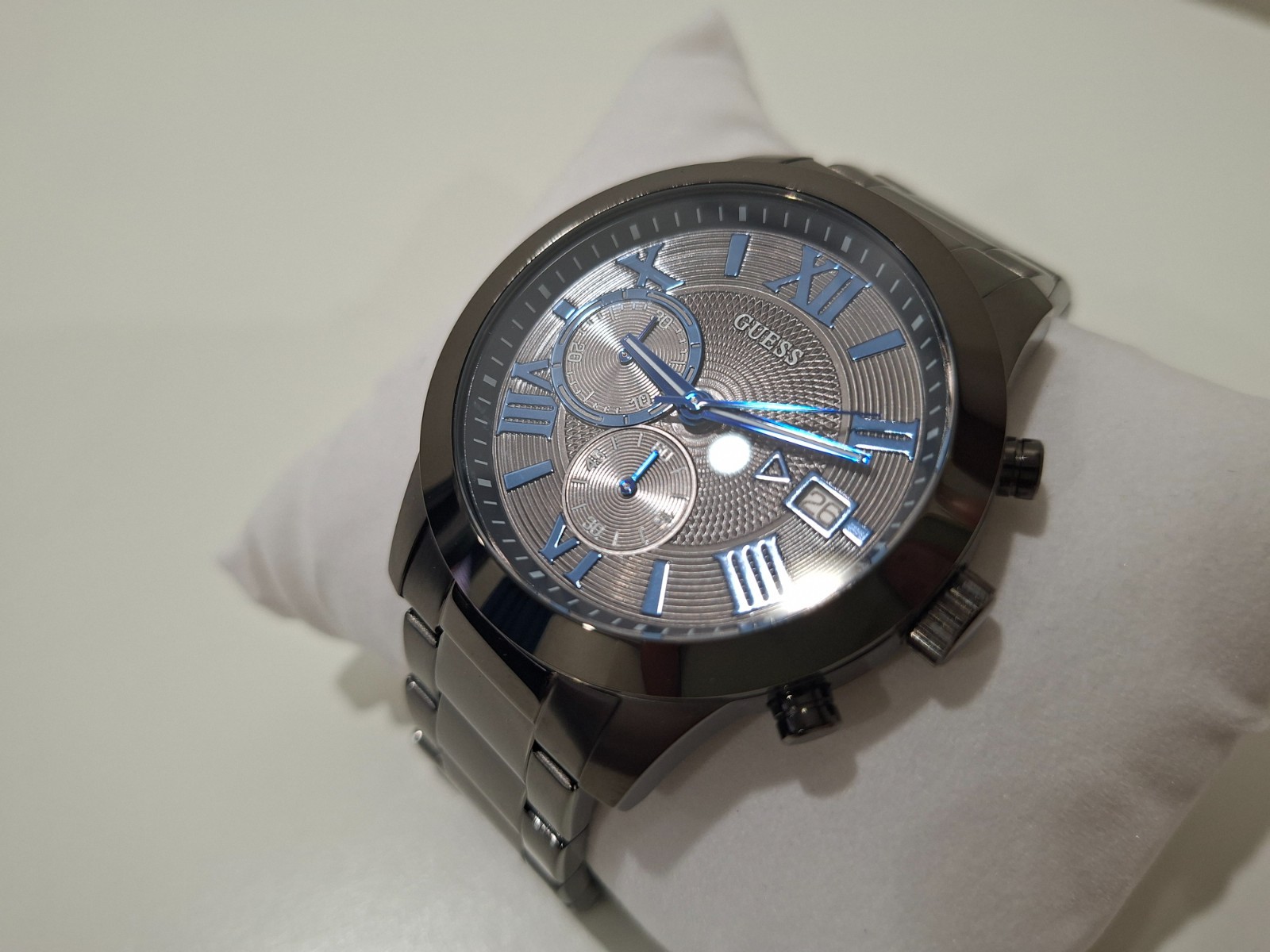 GUESS U0668G2 Gunmetal Chronograph Watch Stainless Steel Date