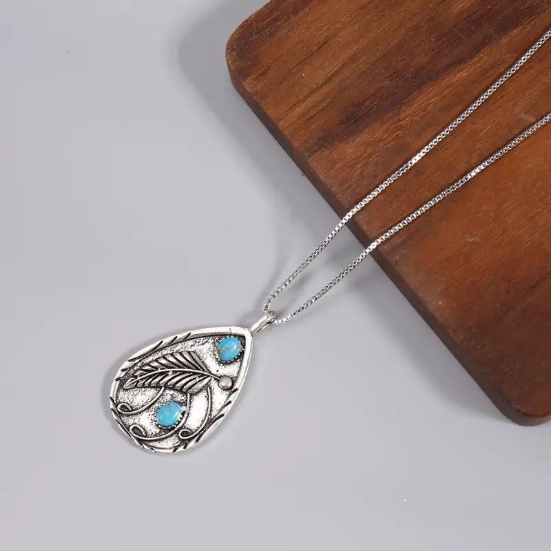 Silver Plated Water Drop Pendant Leaf Shape Pattern Pendant Necklace