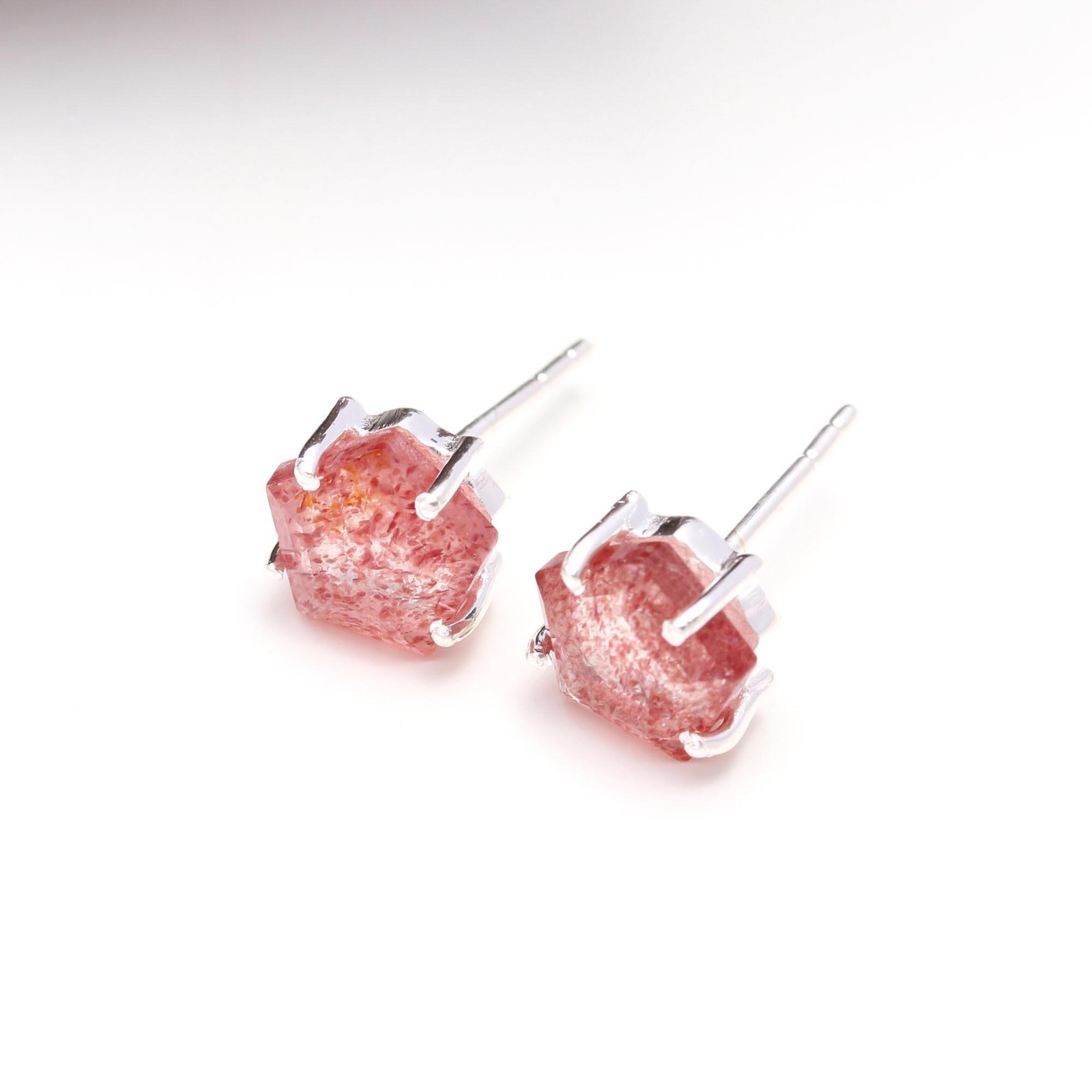 Natural Red Strawberry Pentagon Stud Earrings 925Sterling Silver Jewelry For Her