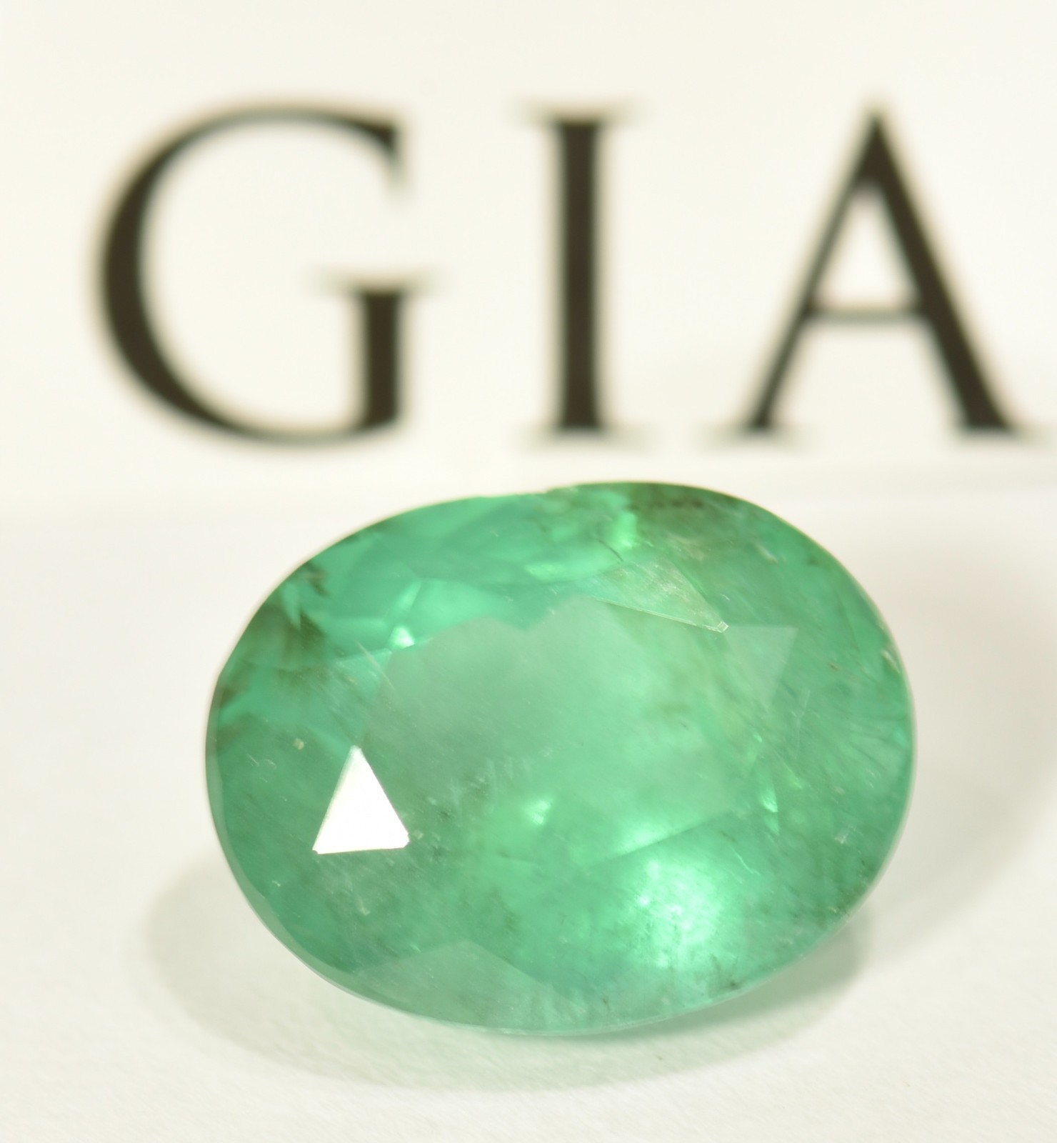 G I A Certified 5.67 ct. Natural Emerald Loose Oval
