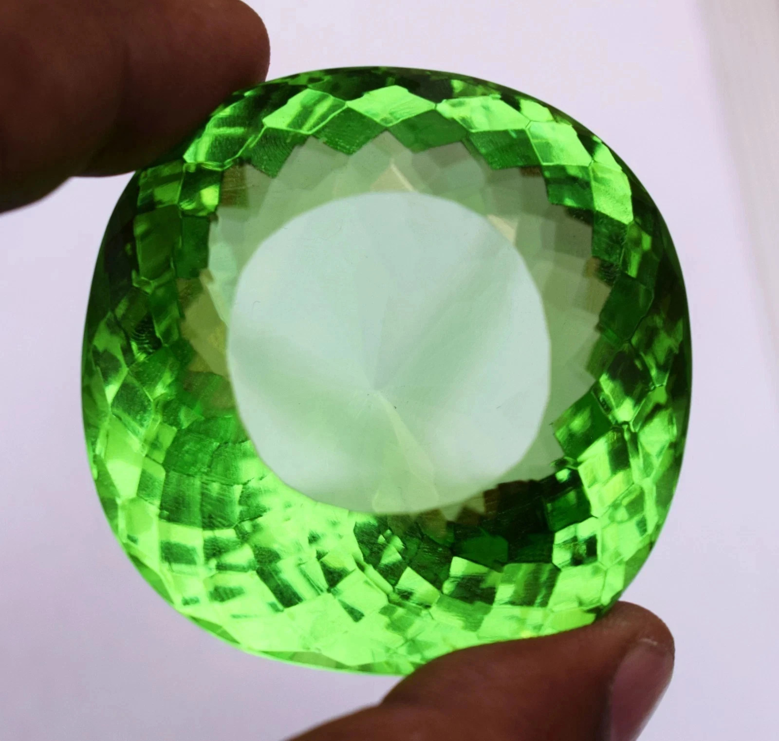 460 Ct Flawless Green Peridot Square Cushion Cut Stunning Certified Loose Gem
