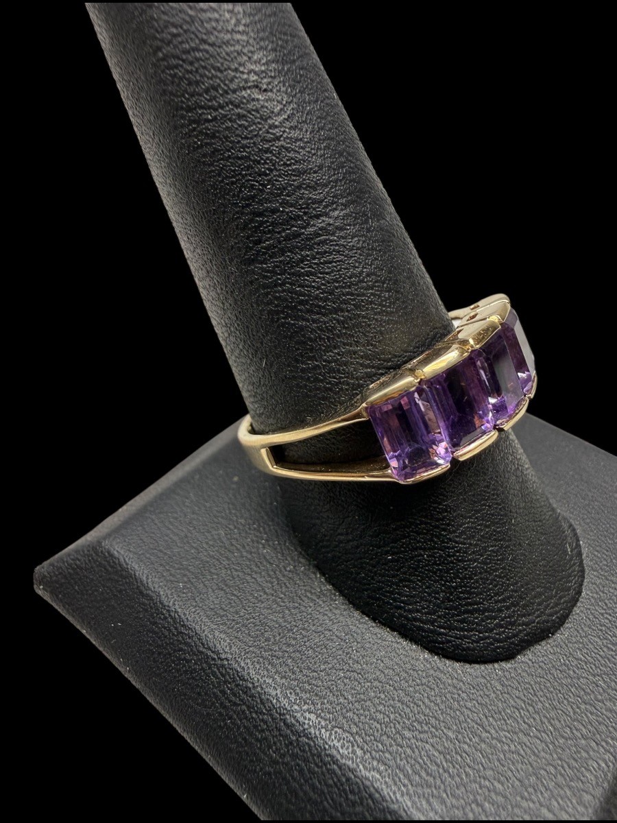 Amethyst Lady’s Stone Ring 14K Yellow Gold 2.29dwt Size:10 (MP3070373)
