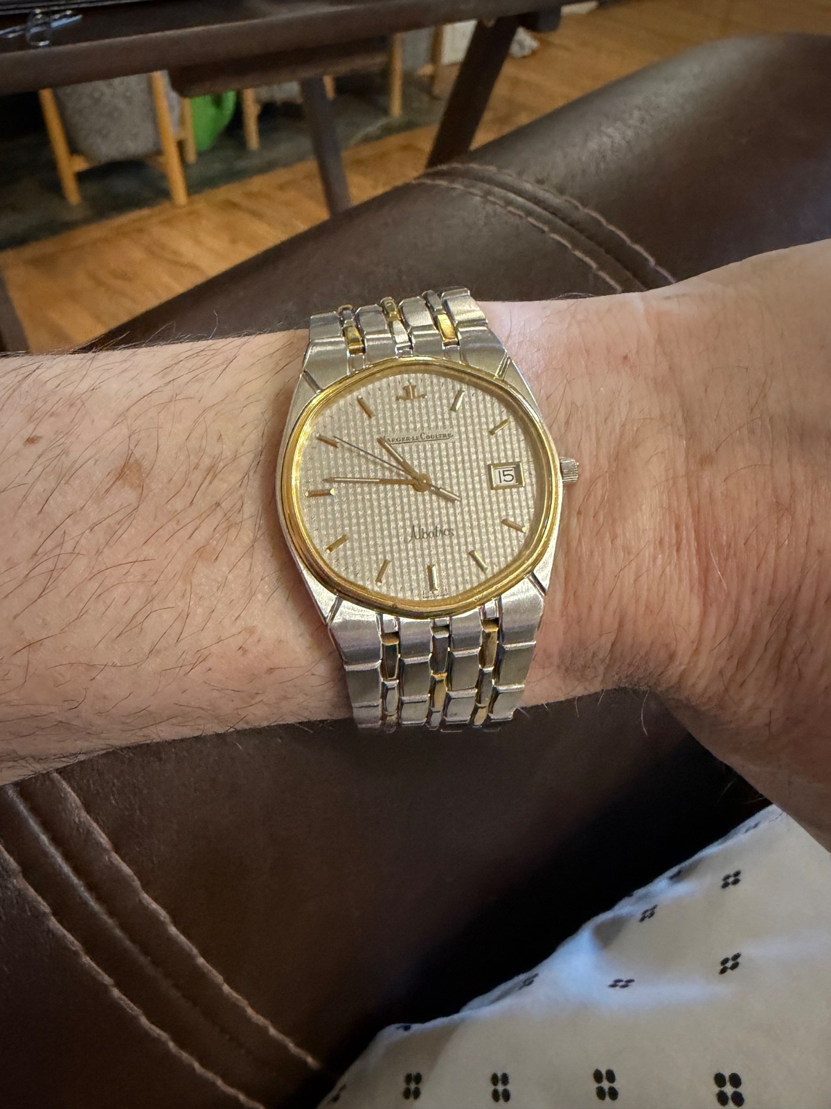 Jaeger-Le-Coultre Albatros Watch Sapphire Crystal Gold Bezel… ENDING SOON