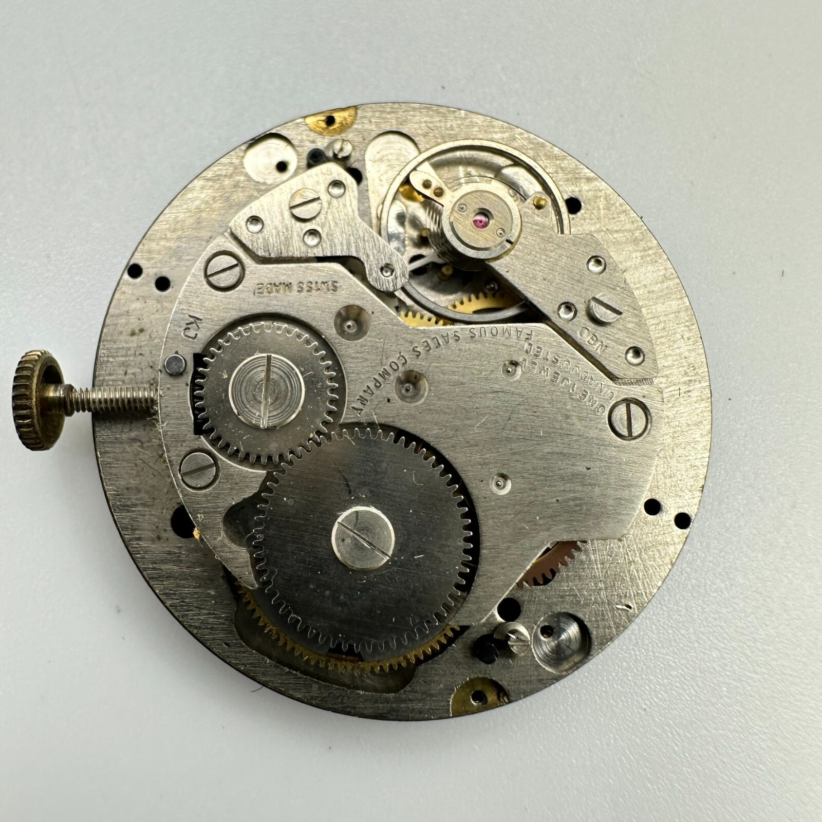 Vintage BOLIVIA Presidential Extra Flat Swiss Mechanical Movement (FOR PARTS)