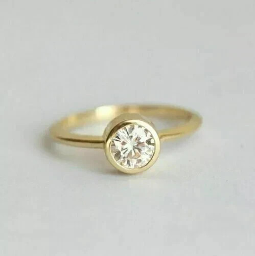1Ct Round Lab-Created Diamond Women’ Bezel Solitaire Ring 14K Yellow Gold Plated